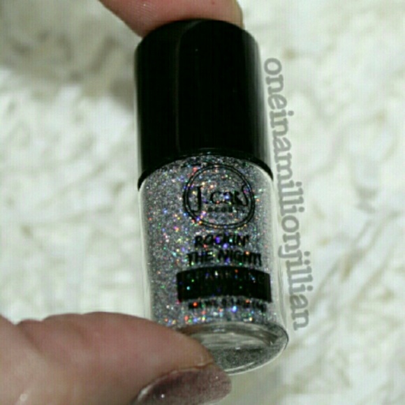 JCat Rockin the Night Sparkling Powder - Picture 3 of 4